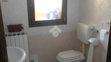 Salles de bain - Ground Floor Apartment with Private Garden in Comacchio