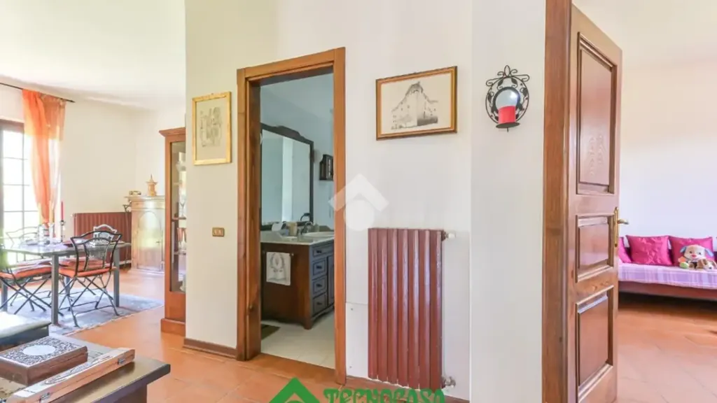 Elutuba - Villa with Private Garden in Aulla