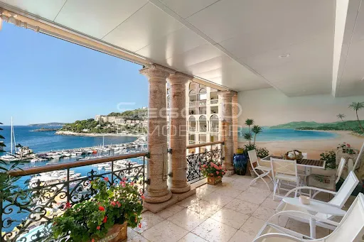 Terrasse - Appartement de Luxe avec Vue Panoramique à Monaco