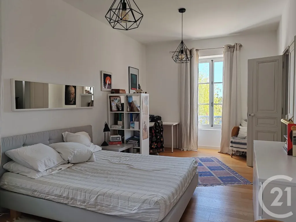 Chambres - Maison de Maître Rénovée à Forcalquier