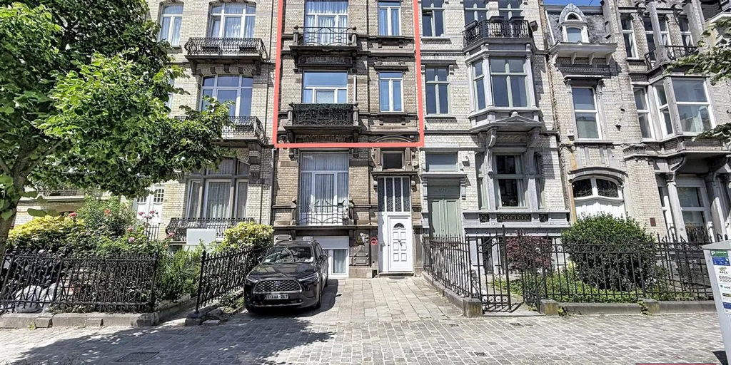 Exterior - Triplex with Charm in Schaarbeek