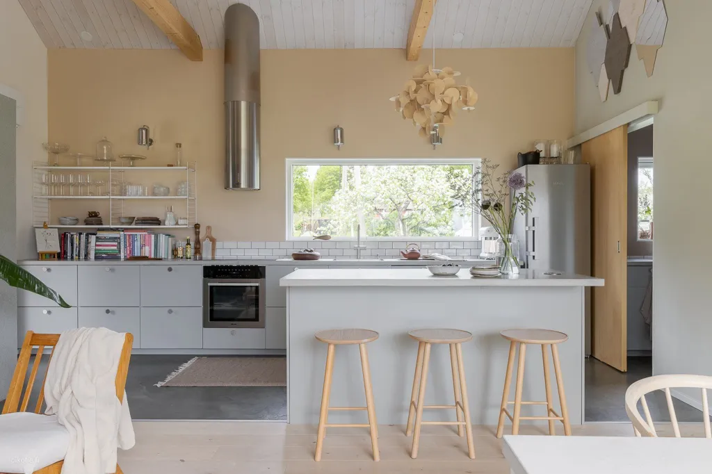 Cuisine - Modern Detached House with Garden in Kerkkoo