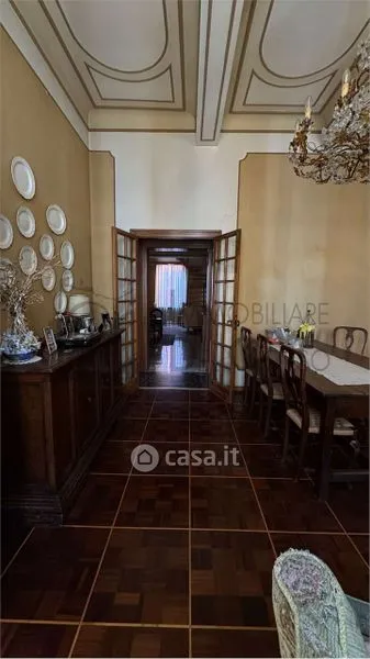 Salle à manger - Charming Penthouse with Ascender in Modena