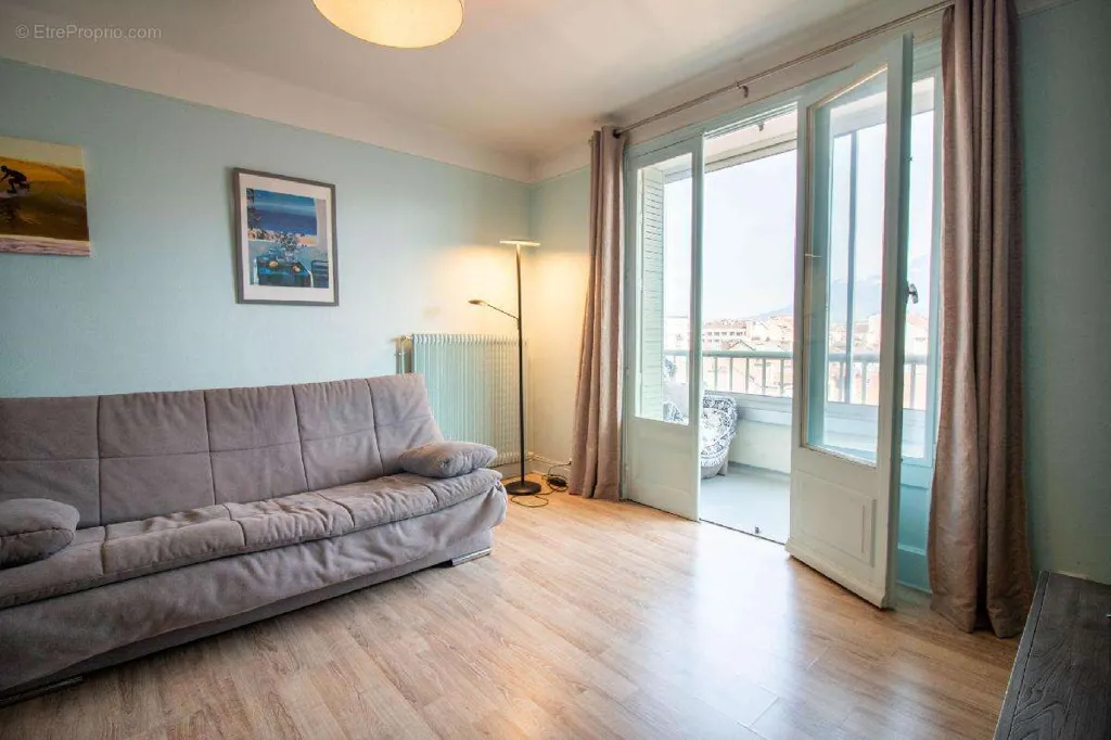 Elutuba - T3 Apartment with Mountain View in Annecy