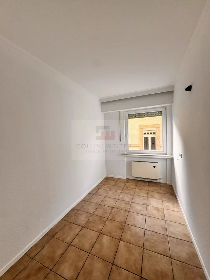 Pièces - Appartement avec Vue Dégagée et Garage à Esch-sur-Alzette