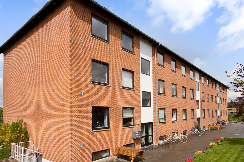 Välivaade - Renovated Apartment with Balcony in Denmark