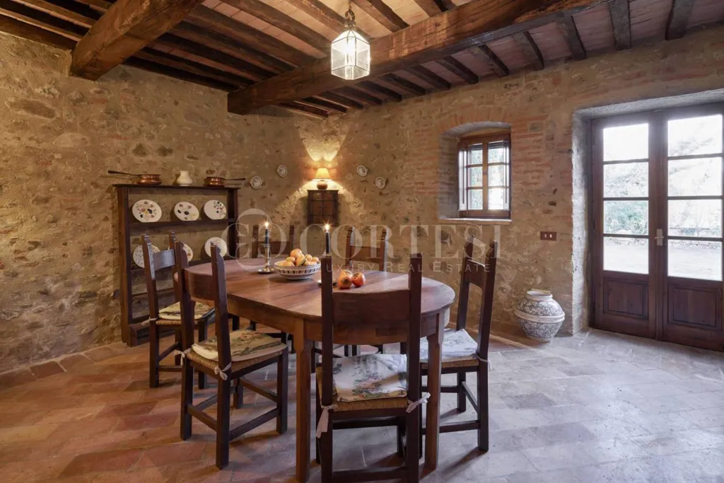 Salle à manger - Restored Medieval Village with Chapel in Umbertide