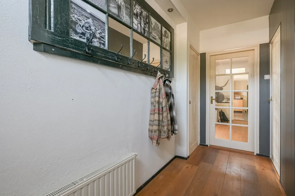 Esik - Two-Under-One Cap House with Garden in Garderen