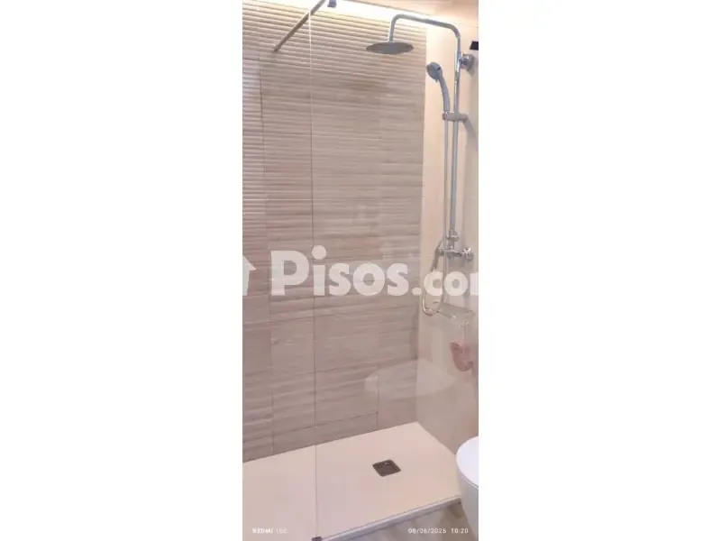 Vannitoad - Furnished Apartment with Terrace in Torrevieja