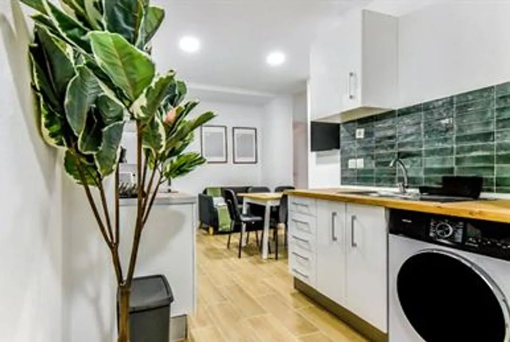 Cuisine - Furnished Flat with Elevator in Valladolid
