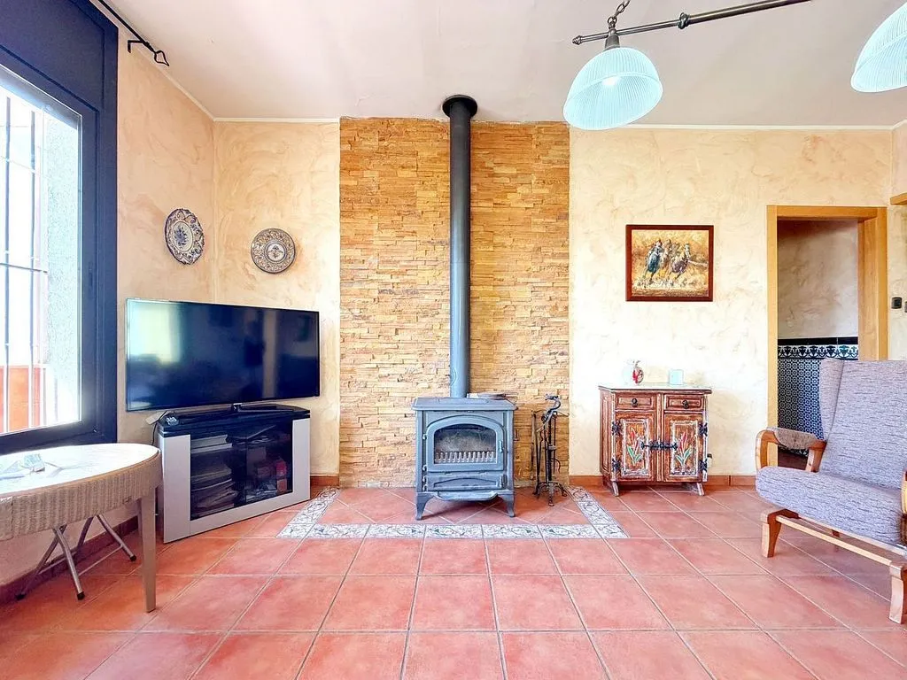 Elutuba - Chalet with Pool and Terrace in Canyelles