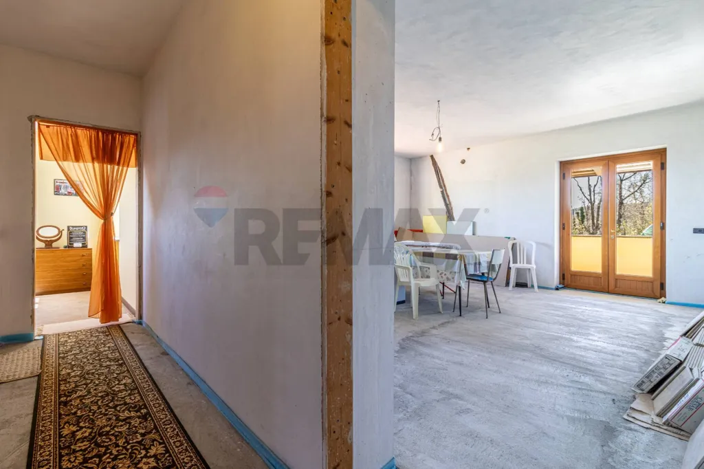 Ingresso - Villa indipendente con parco privato a Magnano
