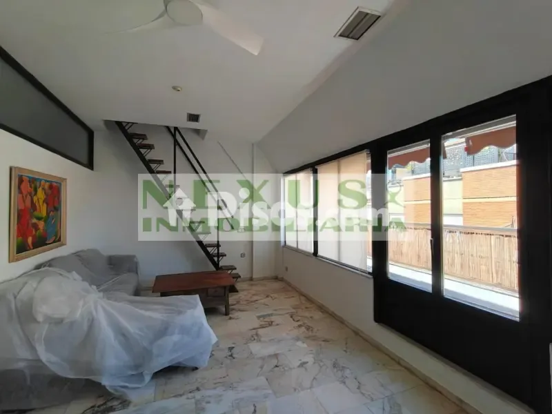 Séjour - Duplex Apartment with Terrace in Cáceres Centre