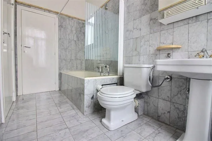Vannitoad - Apartment with Avenue Louise View in Brussels