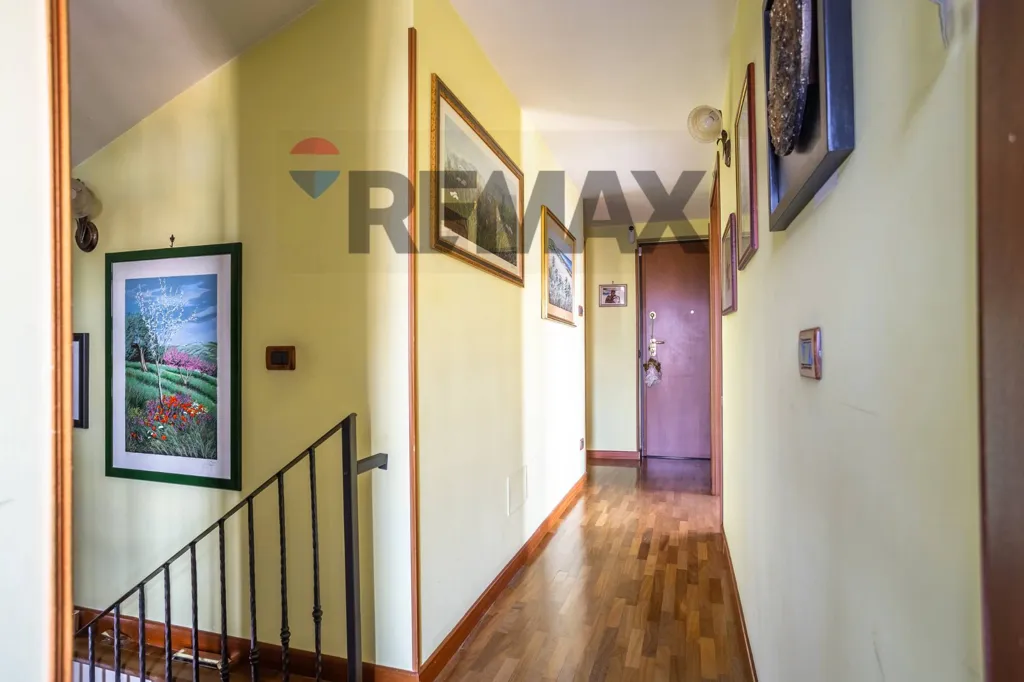 Entrée - Duplex Apartment with Terrace in Monterotondo