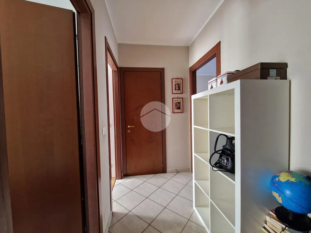 hallway_entrance