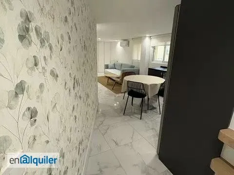 Entrée - Modern Flat with Balcony in Chueca-Justicia, Madrid