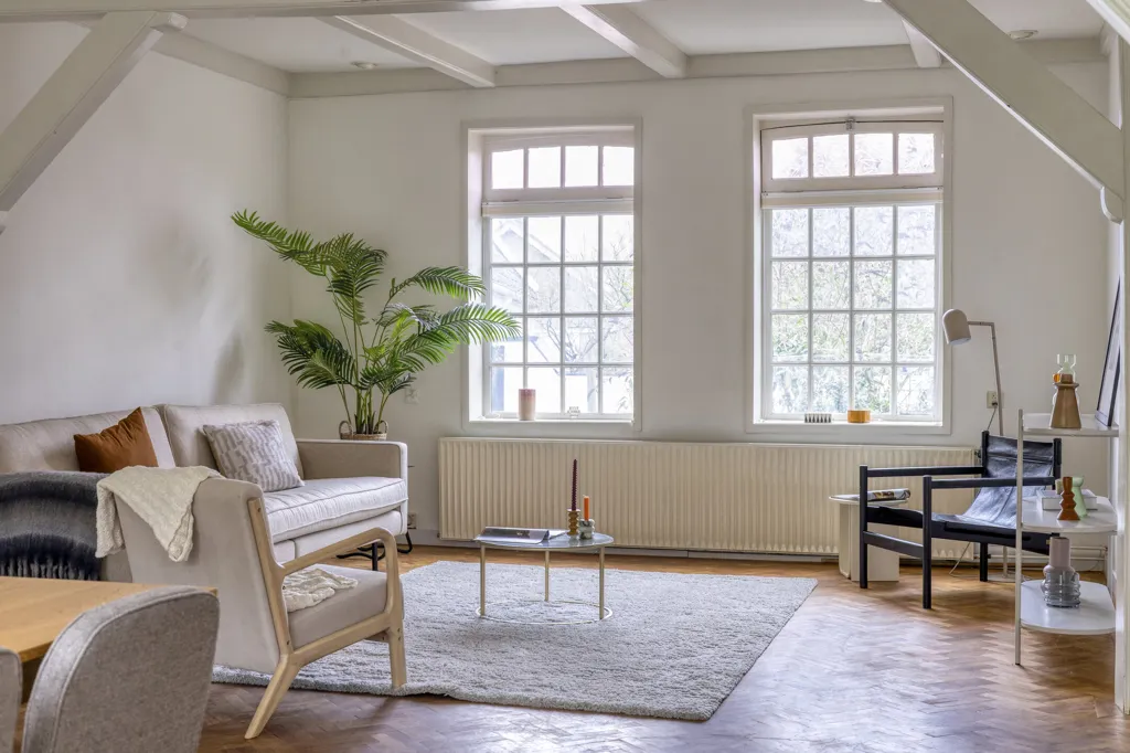 4 magamistoaga maja asukohas Amsterdam