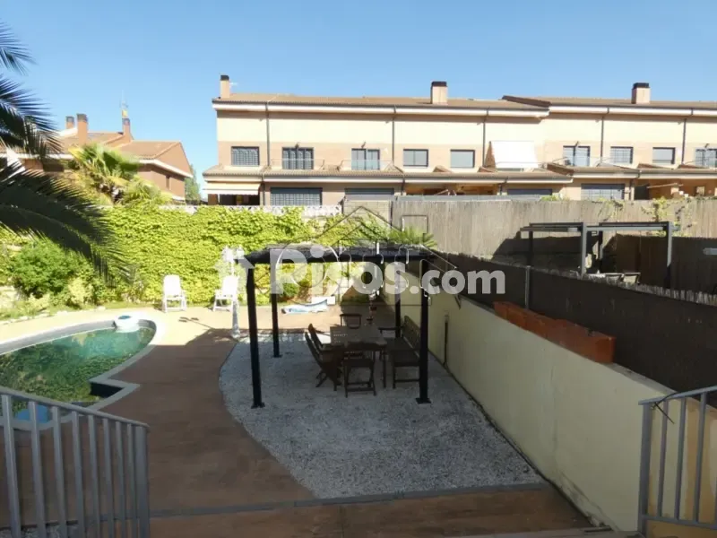 Piscine - Corner Semi-detached House with Pool in Las Cañas