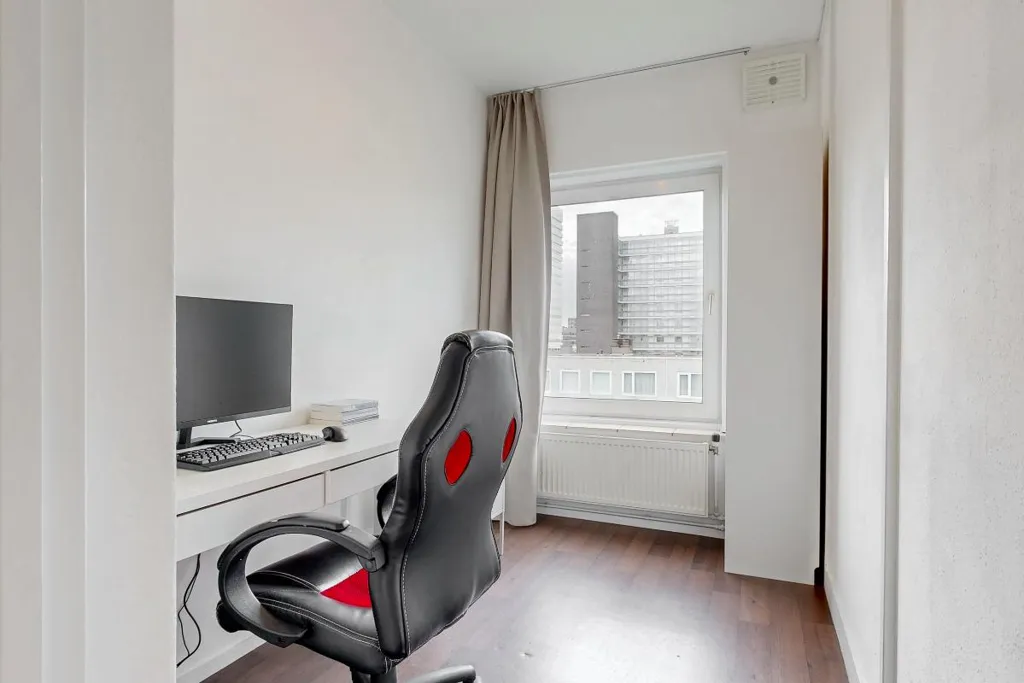 Kabinet - Rietveld-Designed Flat with Balcony in Utrecht