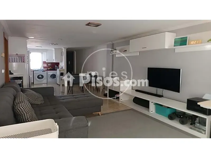 Elutuba - Reformed Flat with Balcony in San Isidro, Valencia