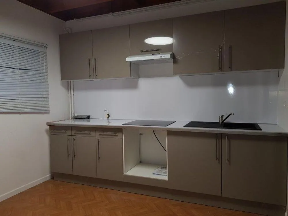 Cucina - Duplex Apartment with Balcony in Dax Centre