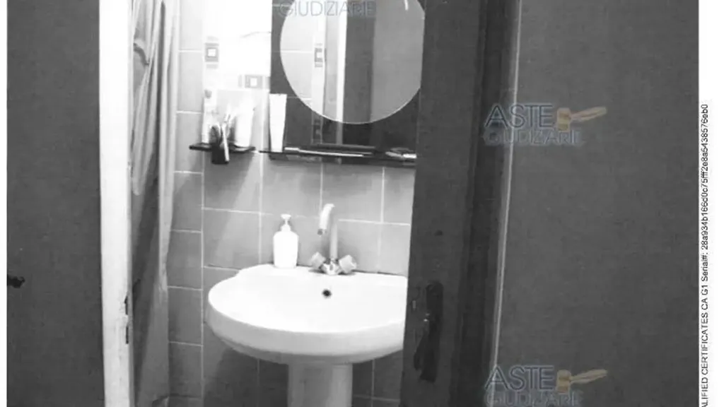 Vannitoad - Apartment with Garden in Serra San Quirico