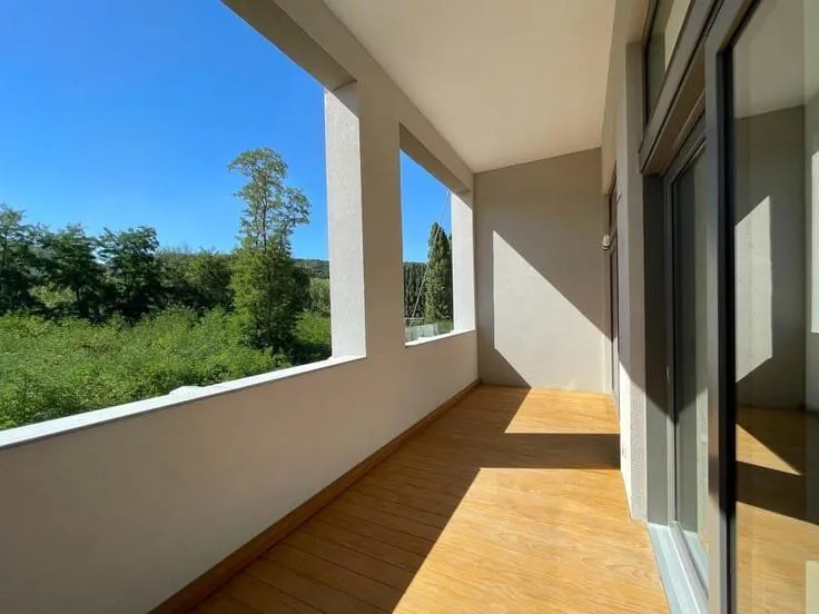 Balcony - House in Flawinne, Namur