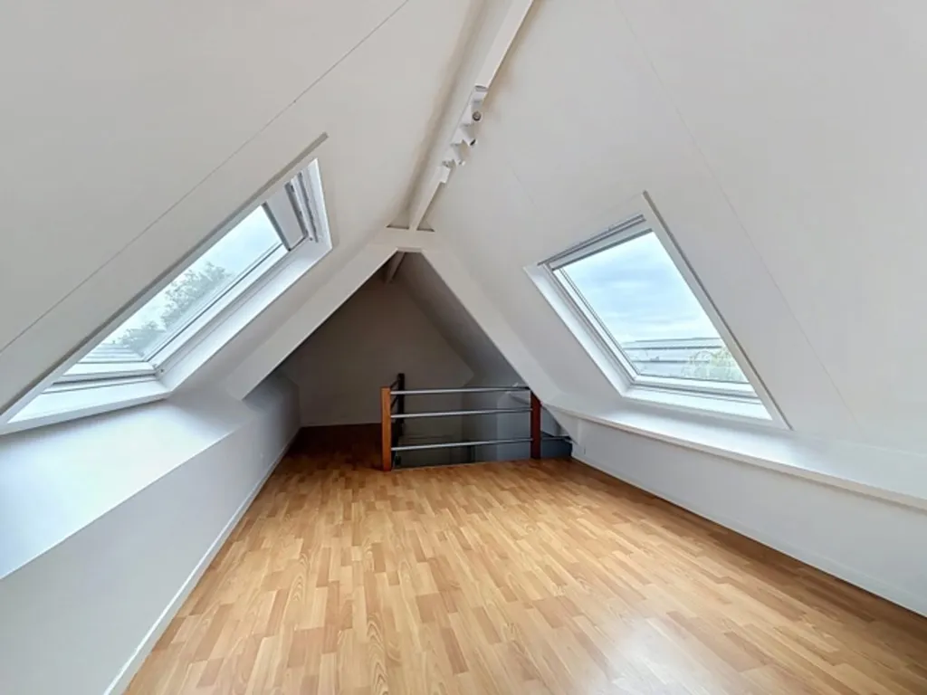 Stanze - Penthouse with South Terrace in Auderghem
