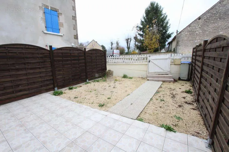 Maison 3 pièces à Jussy-Le-Chaudrier