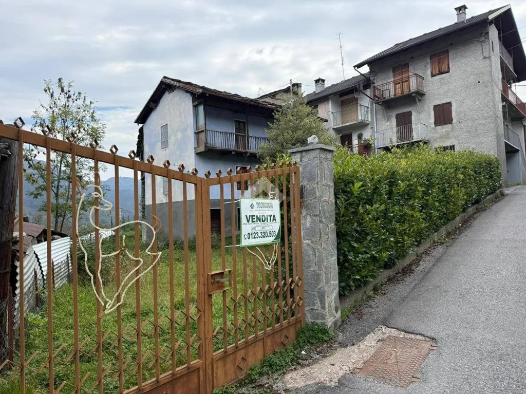 Extérieur - Rustic House with Garden in Viù