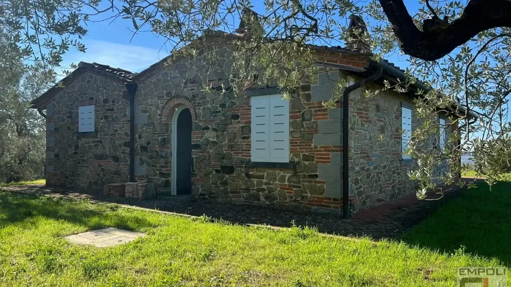 Exterior - Cascina with Pool in Vinci