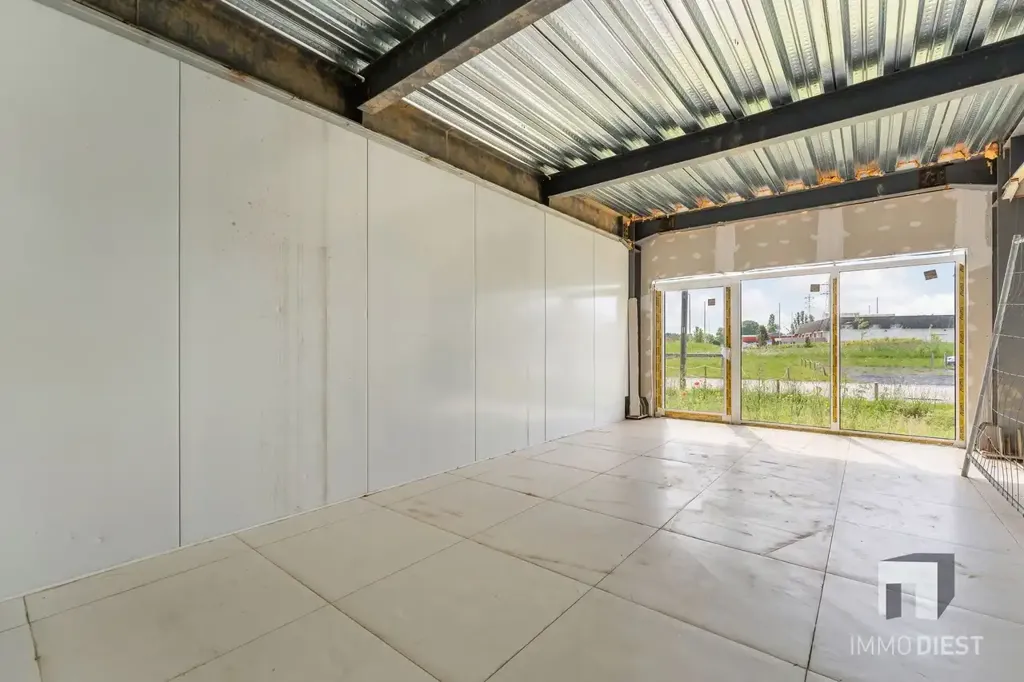 Pièces - Nouveau Bureaux en KMO à Diest