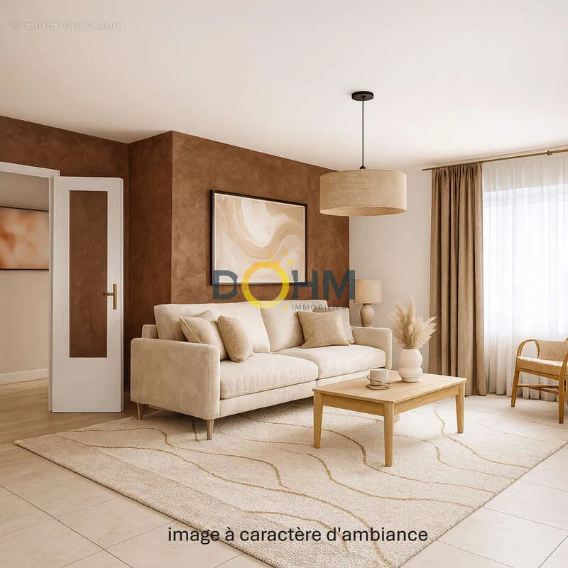 Séjour - Appartement 5 pièces à Saint-Etienne