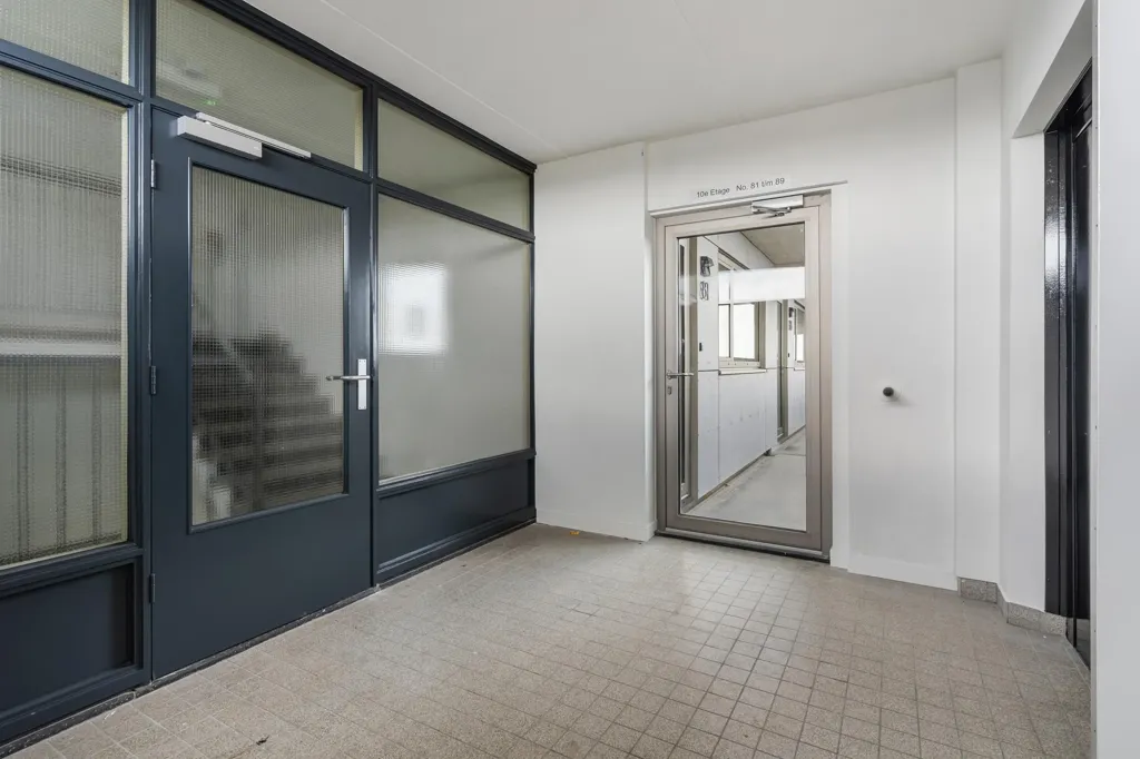 Entrée - Galerijflat with City View in Enschede