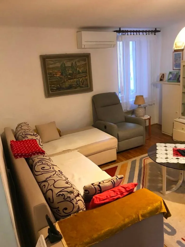 Elutuba - Five-Storey Townhouse with Terrace in Rovinj