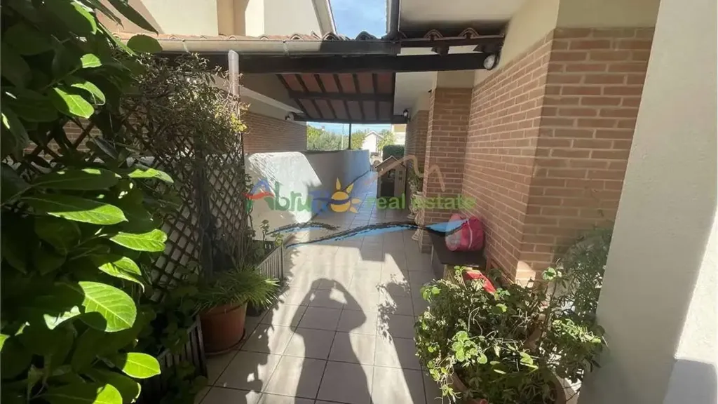 Terrasse - Terraced House with Garden in Francavilla al Mare