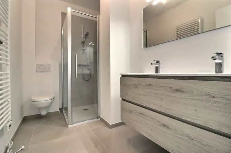 Bathrooms - House in Flawinne, Namur