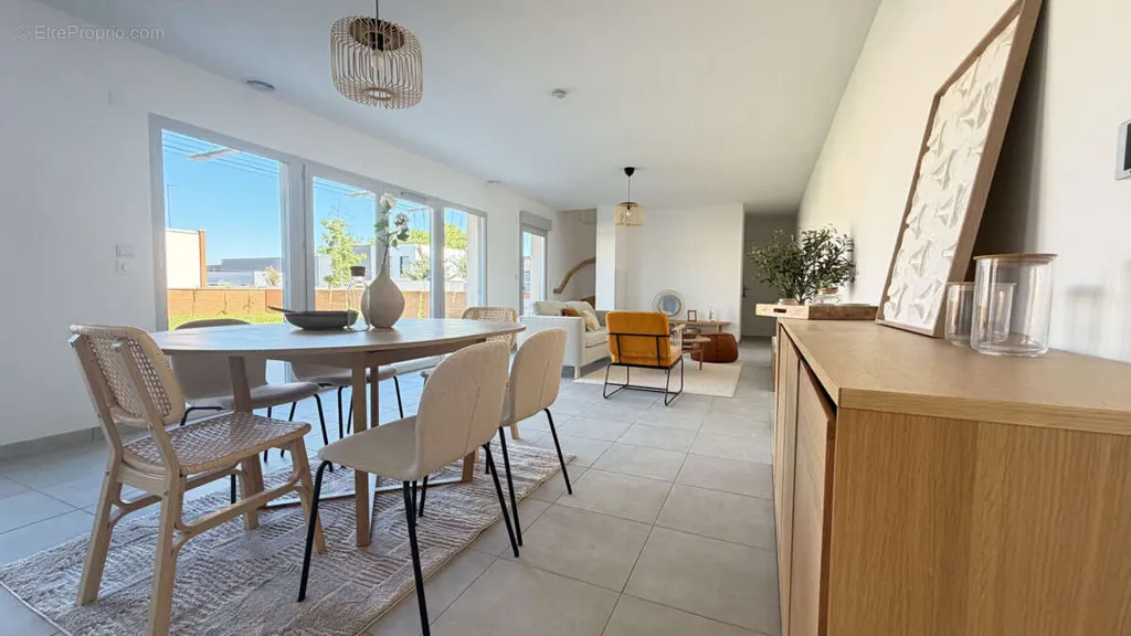 Sala da pranzo - Modern House with Garden in Pibrac