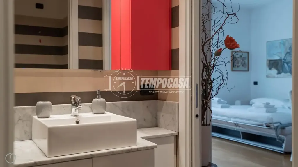 Vannitoad - Rear-Facing Studio with Terrace in Milan