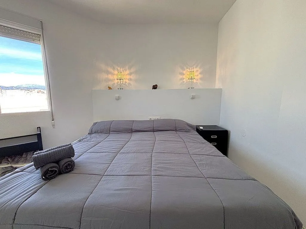 Chambres - 1-Bed Flat with Pool in Chaparil, Nerja
