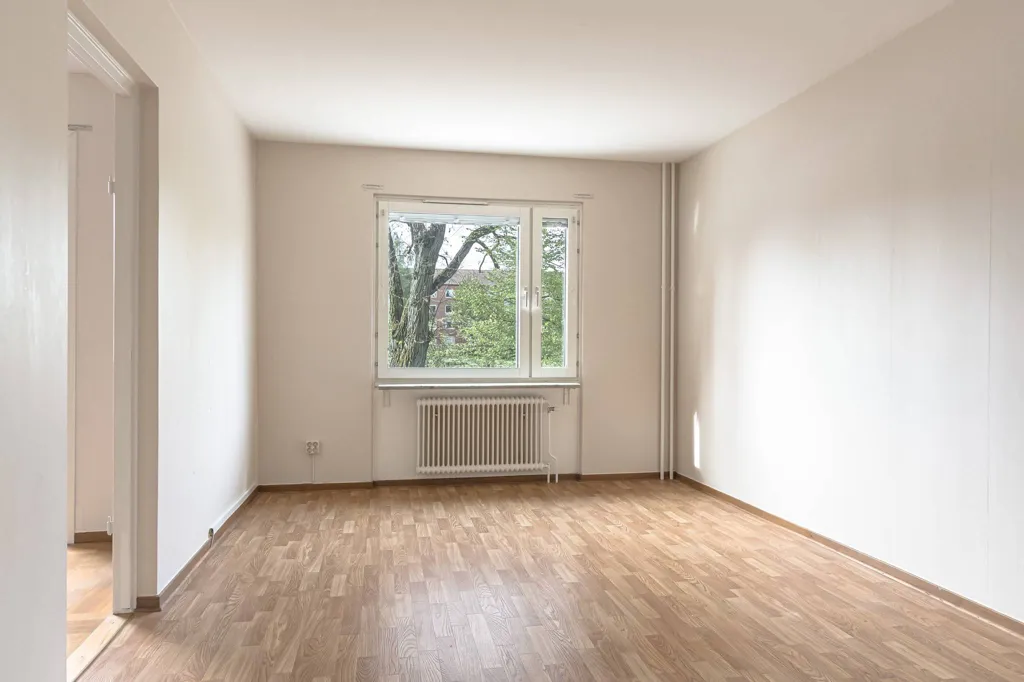 Rooms - Apartment with Balcony in Eslöv