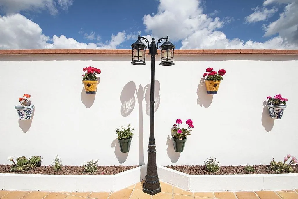 Aed - Chalet with Pool and Terrace in Nívar
