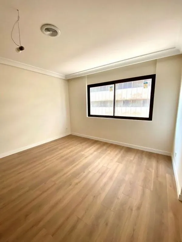 Pièces - 1-Bedroom Flat with Air Conditioning in Salamanca