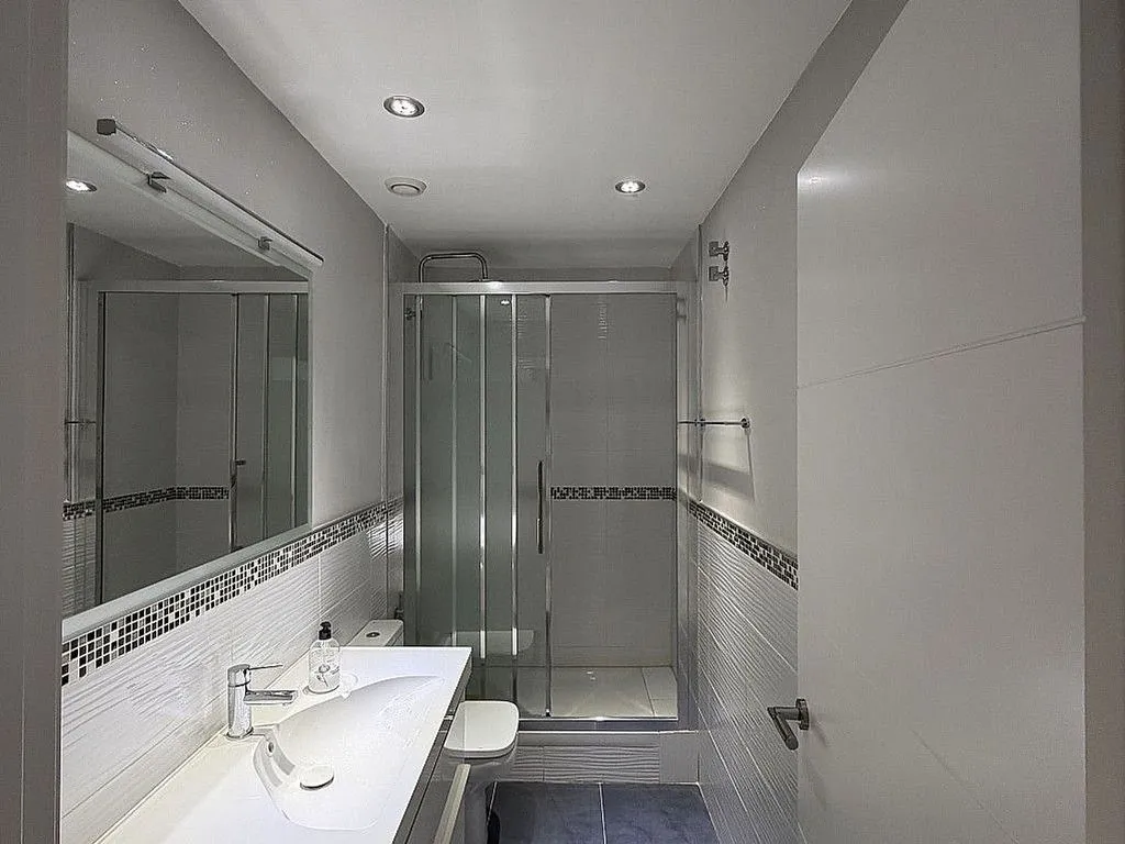 Vannitoad - Apartment with Terrace in Eixample, Barcelona
