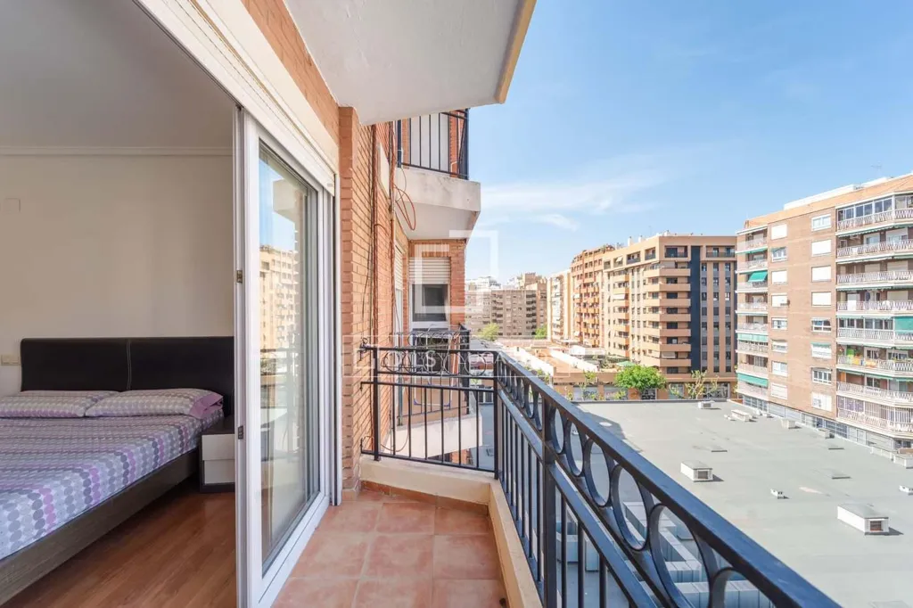 Balcone - Apartment with Views in Valencia
