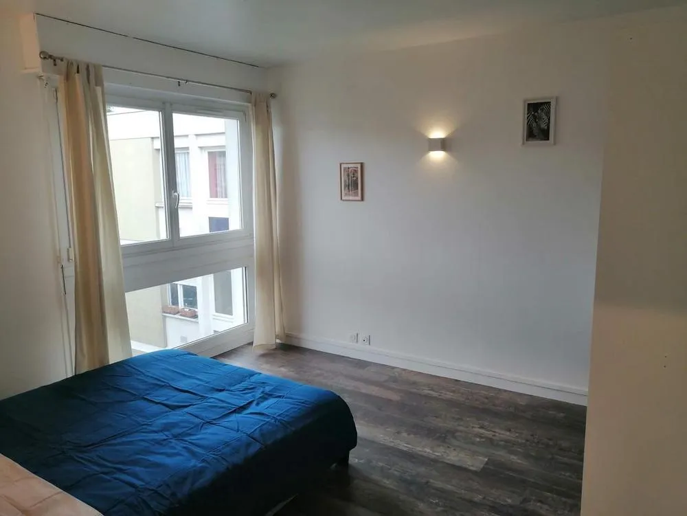 Magamistoad - Coliving Flat with Private Balconies in Créteil