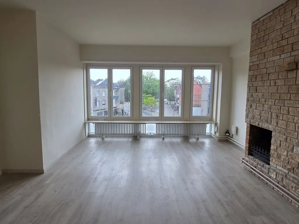 Elutuba - Fully Renovated Flat with Large Terrace in Centre