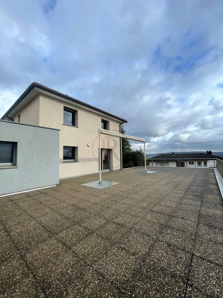 Välivaade - Contemporary Duplex with Terrace in Montfaucon