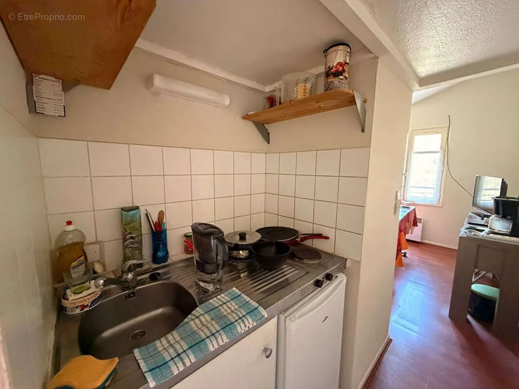 Cocina - T1 Bis with Garden View in Toulouse